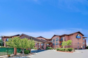 Days Inn & Suites by Wyndham Page Lake Powell, Page